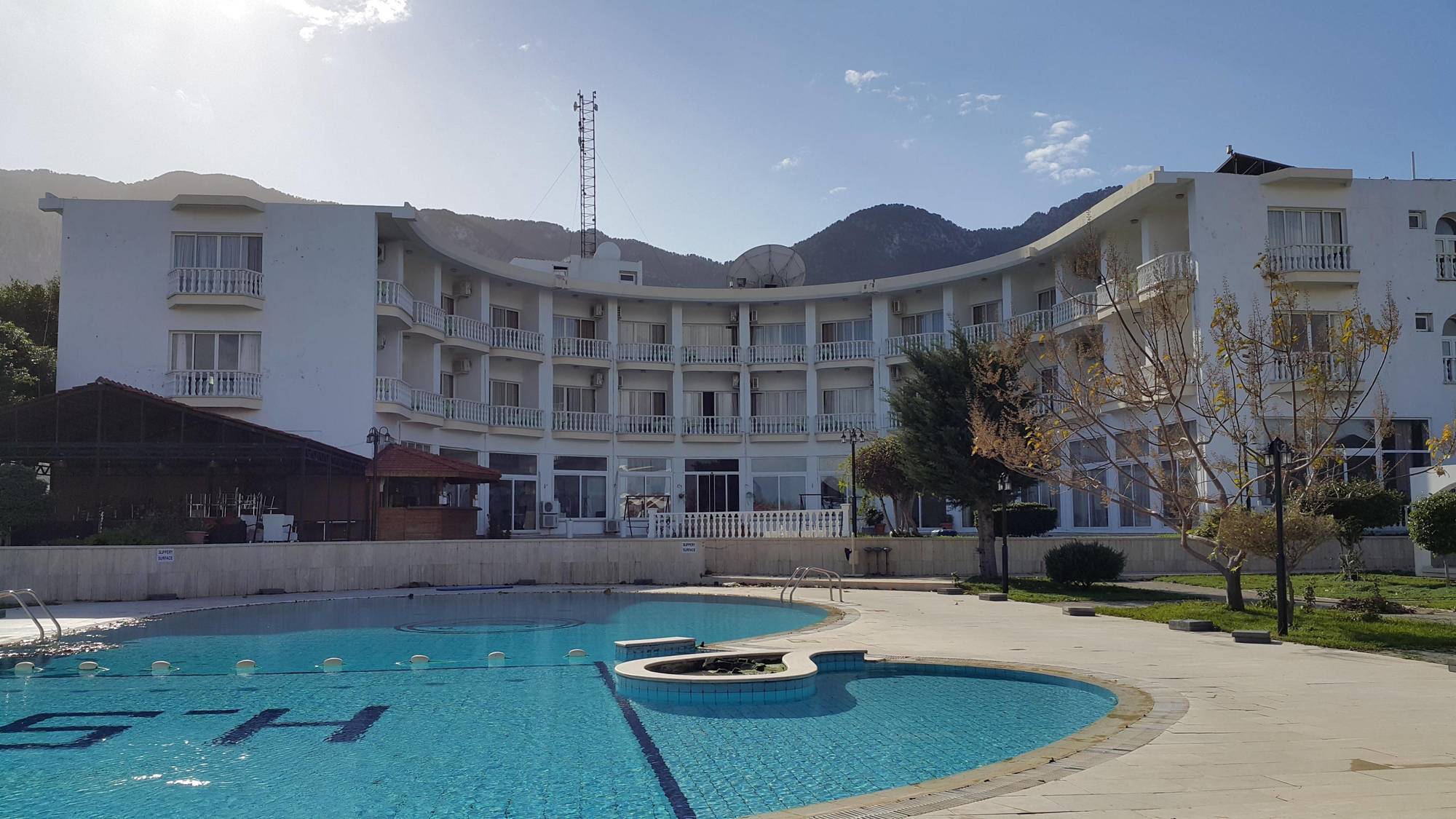 Sempati Hotel ลาปิโทส ภายนอก รูปภาพ